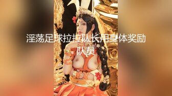 农村居家少妇，拥有吊钟大奶不为过，自己可以同时吃到两个咪咪，倒立特写，也很干净