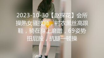  漂亮美女爱大肉棒 被无套输出猛怼 表情享受 大奶子 无毛鲍鱼 最后内射