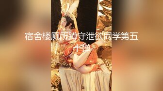 國產居家夫妻秀，臥室多種姿勢換著搞，床上搞到桌子上，大哥太猛了