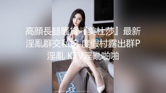 暗藏摄像头偷窥火车上的美女们嘘嘘 性感的屁股看的真过瘾 (6)