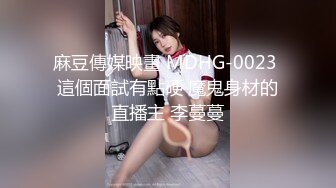 【骑洋马光荣❤️挨洋炮可耻】美国9寸大屌男友和香港长腿嫩模女友疯狂性爱事❤️裹硬J8主动骑上去开操