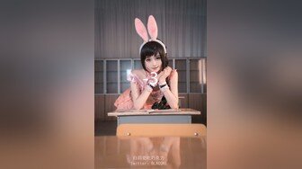 【教父探花】酒店约操良家骚女，69姿势舔逼