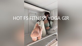 HOT FS FITNESS YOGA GIRL!!